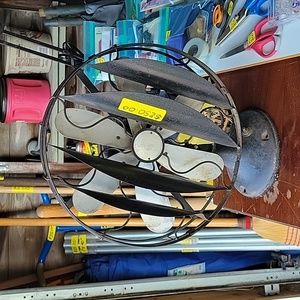 Antique fan works